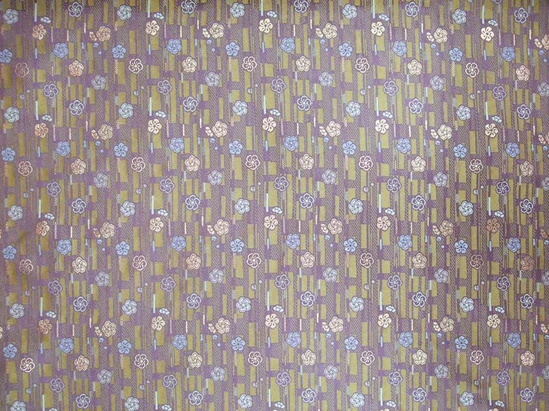 金襴生地 定番　-ねじり梅に短冊文-