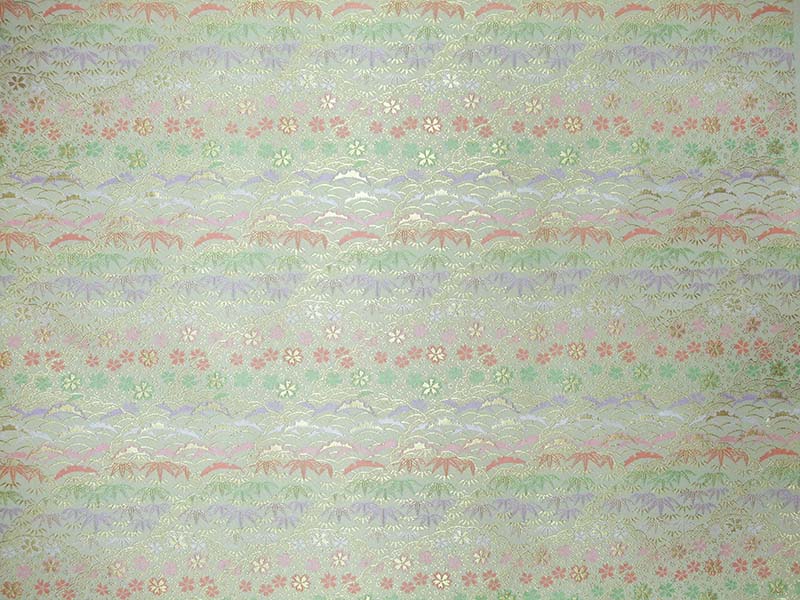 金襴生地 定番　-笹桜に雪つゆ芝-