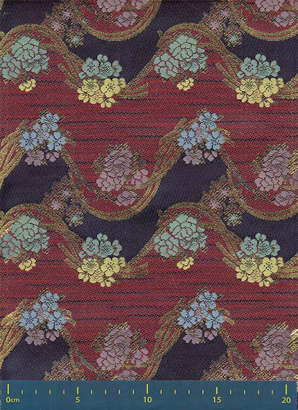 金襴生地 定番　-横段のしめに小花-