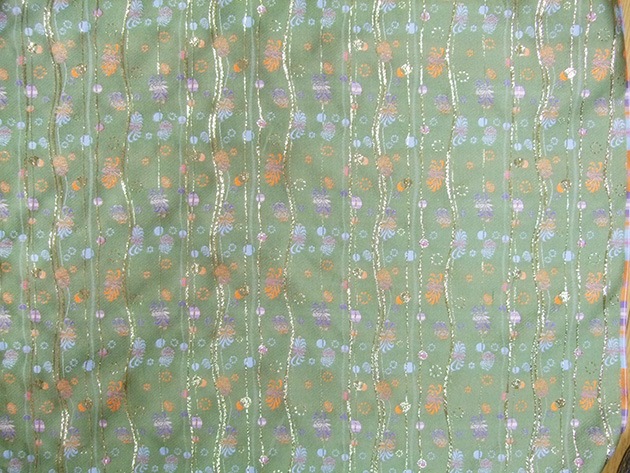 金襴生地 定番　-よろけ小花-