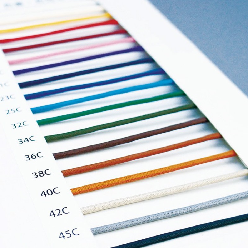 【ワックスコード　Sサイズ】アクセサリーやラッピングにオススメ。革紐のような光沢のワックスコード2.2ｍｍSサイズ 50ｍ巻 全18色