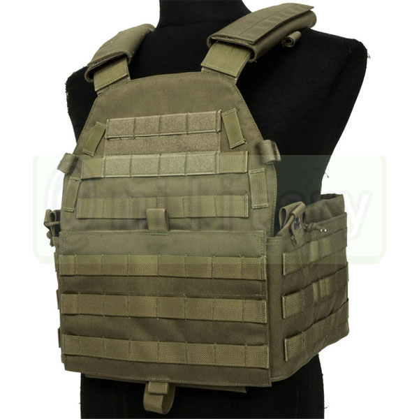 Flyye Industries プレートキャリア　ショルダーアーマー付き　M Flyye Industries プレートキャリア ショルダーアーマー付き M