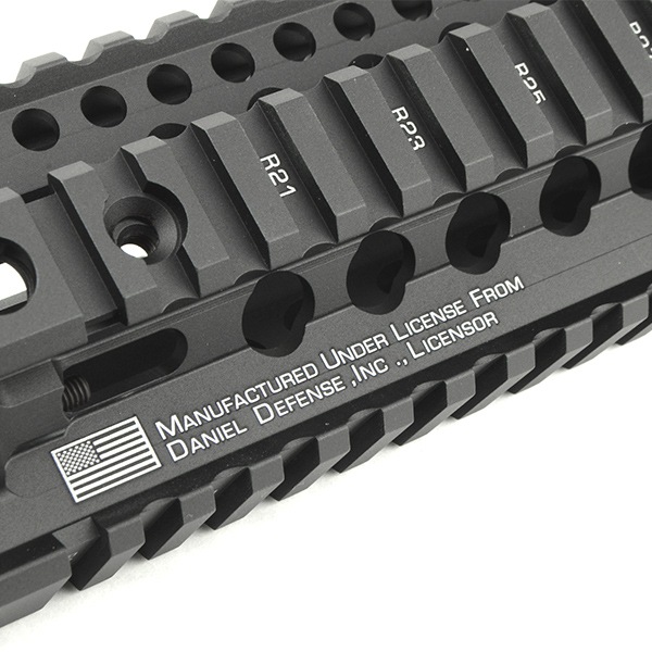Madbull Daniel Defence M4A1 12.5インチハンドガ Madbull Daniel Defence M4A1 12.5インチハンドガ Madbull
