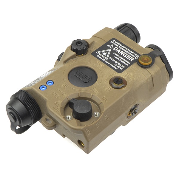 SOTAC L3 LA-5C UHPタイプ LEDライト ツートーン | エアガン