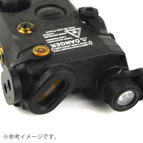 SOTAC L3 LA-5C UHPタイプ LEDライト デザートカラー | エアガン