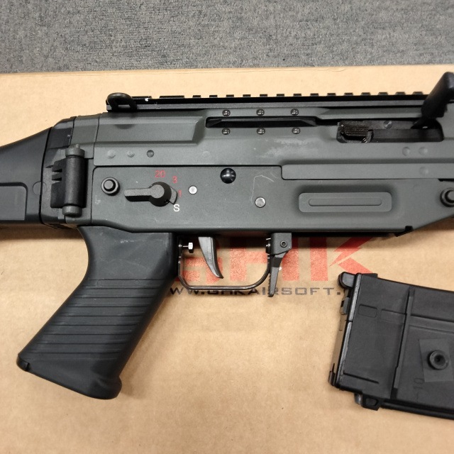 GHK SIG SG553 ガスブローバックライフル | エアガン,ミリタリー用品
