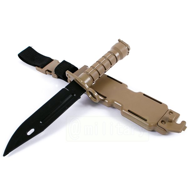 ���������ʡ�M9 �������� �ץ饹���å� �Х�ͥå� TAN