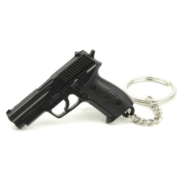 FCC/Pro&T Sig Sauer P226 1/4 ミニピストル キーチェーン | エアガン