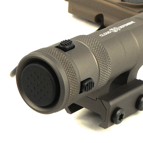 SOTAC Cloud Defensive REIN タイプ LED フラッシュライト デザート