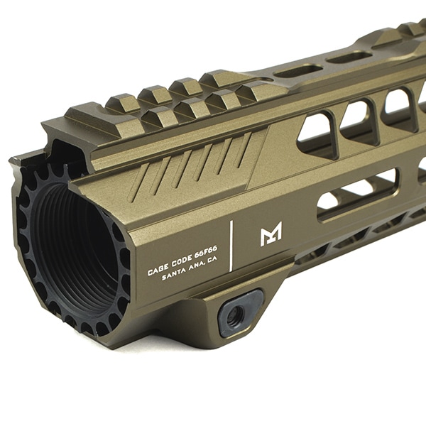 E&C MP1001 SIタイプ ストライク レールハンドガード 7インチ デザートカラー