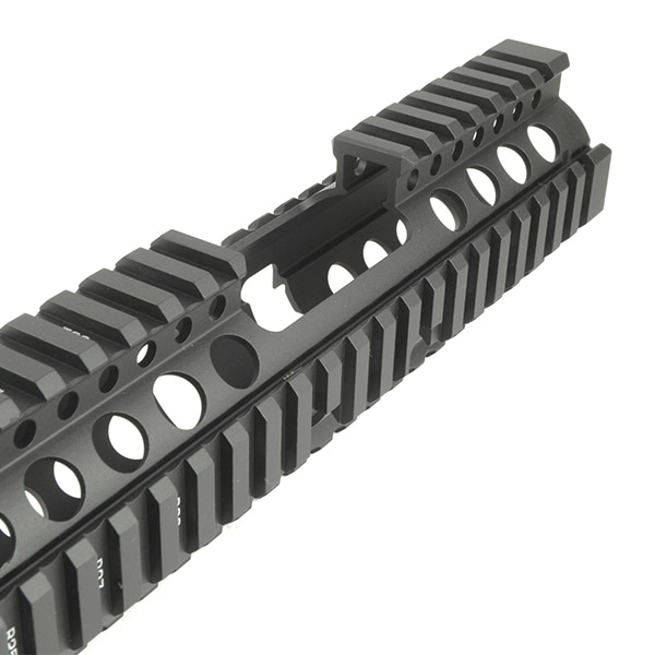 MADBULL Daniel Defense LITE RAIL 12インチ FSP ハンドガード ブラック (DD Licensed)