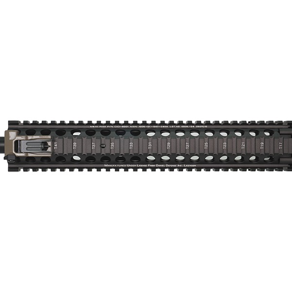 E&C 620E M4A1 RISII SOPMOD Block2 (Kestrel V2 BASIC搭載) 電動ガン (COLT Licensed)