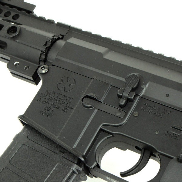 E&C 866E SS2 MI M-LOK Stubby Gen4 (Kestrel V2 BASIC搭載) 電動ガン