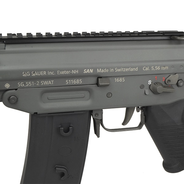 GHK SIG SG551 タクティカル CO2 ガスブローバックライフル (バーストオミット) 刻印ver.