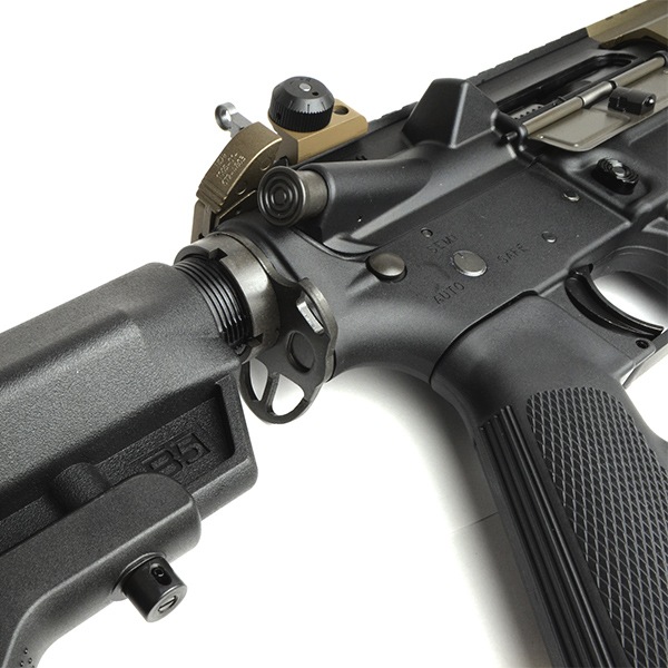 VFC Colt URG-I Carbine V3 DX ver. ガスブローバック (COLT Licensed) デザートカラー