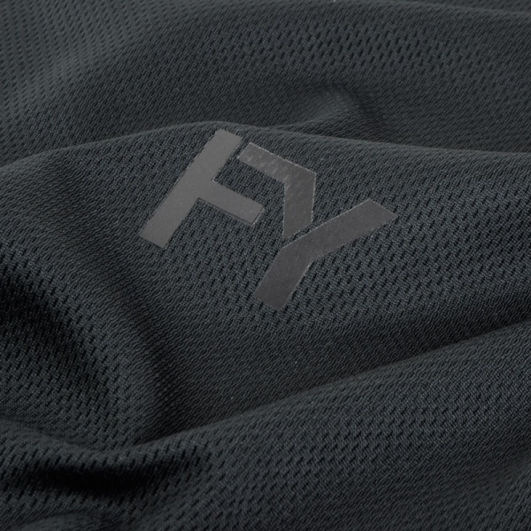 FLYYE HOOO SPT QUICK-DRY TRAINING COMBAT Tシャツ ラウンドネック/半袖 ブラック