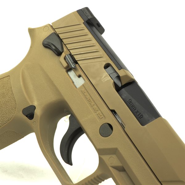Asia Electric Guns AEG-F17 SIG P320 M17 フルサイズ ガスブローバックガン 無刻印ver. デザートカラー