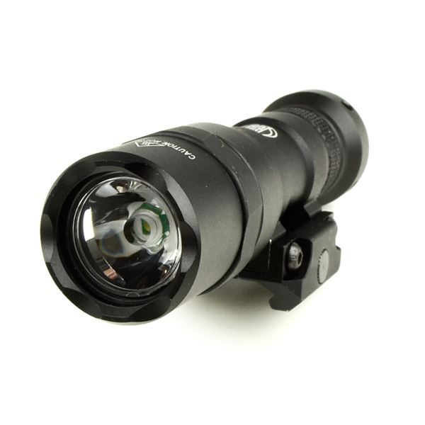 SF【M300】タイプ フラッシュライト【LED】【リモートスイッチ付属】 ブラック