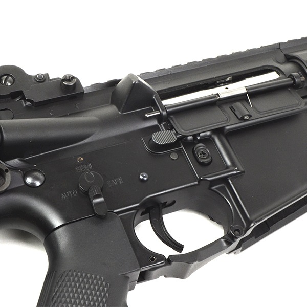 SNOW WOLF KAC SR16E3 URX4 Type-F 電動ガン