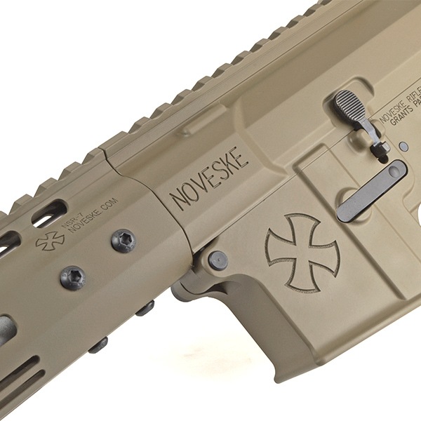 EMG × T8 SP SYSTEMS NOVESKE SBR 7インチ ガスブローバック (Noveske Licensed) デザートカラー