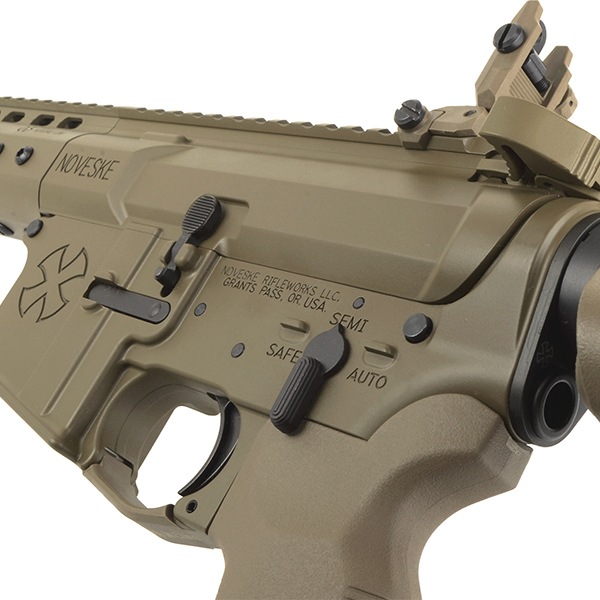 EMG × T8 SP SYSTEMS NOVESKE SBR 7インチ ガスブローバック (Noveske Licensed) デザートカラー