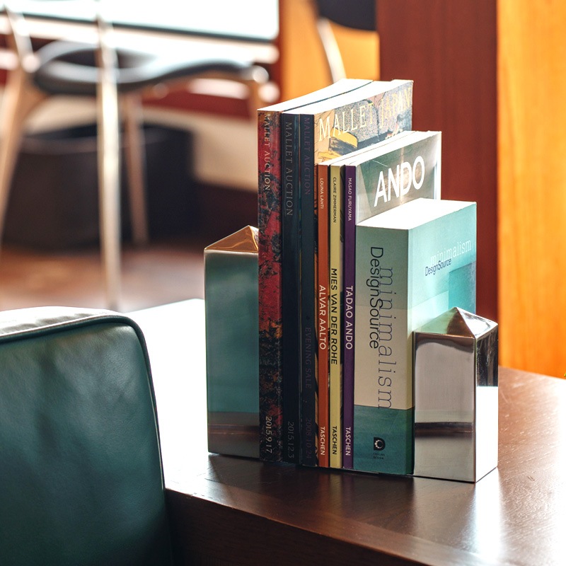 本ば挟むやつ（家型bookエンド） | インテリア雑貨 | 金属よかろ