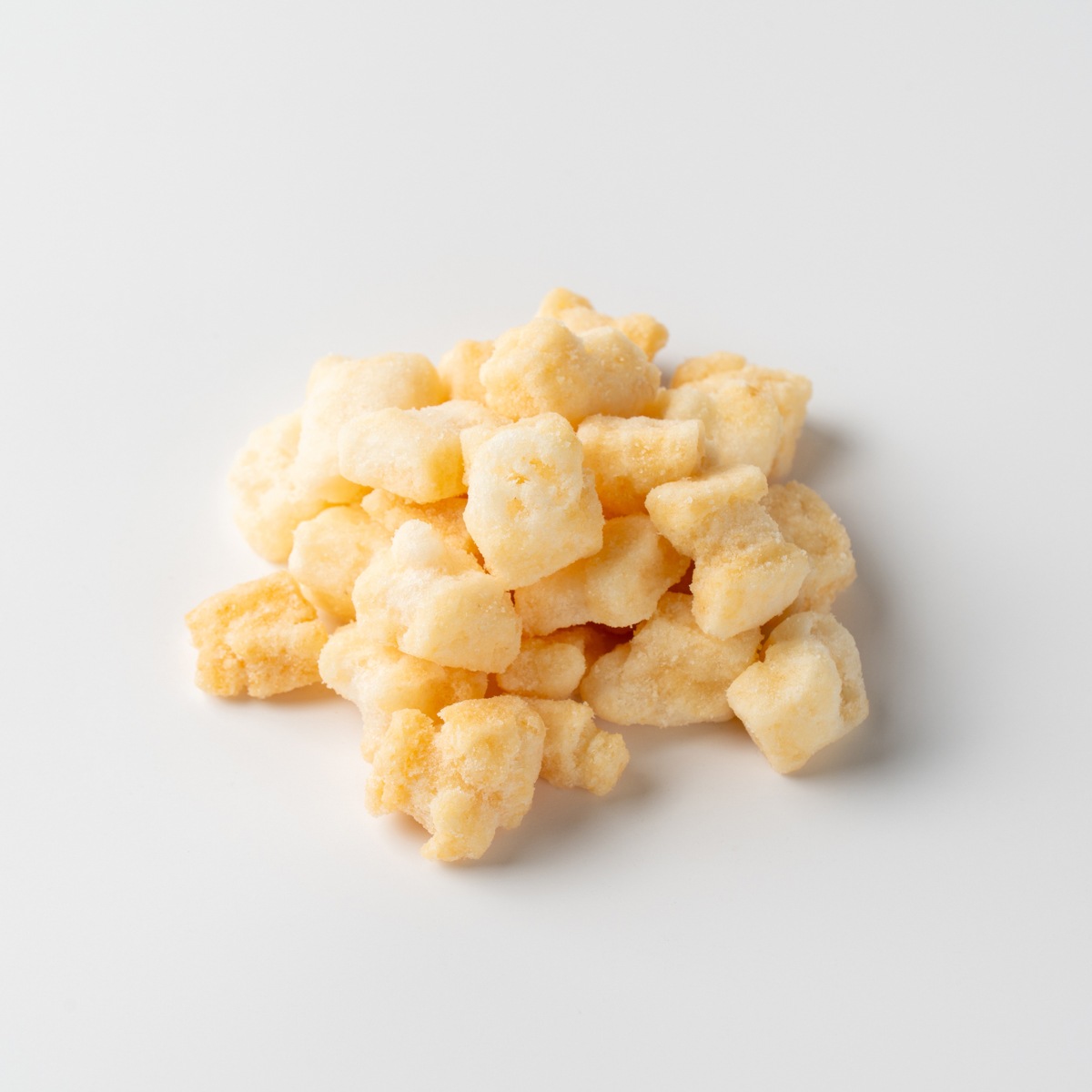 チーズおかか　ソフト2つ 田辺智加監修の揚げおかき「Chee-ka」、6月2日から東京駅で限定