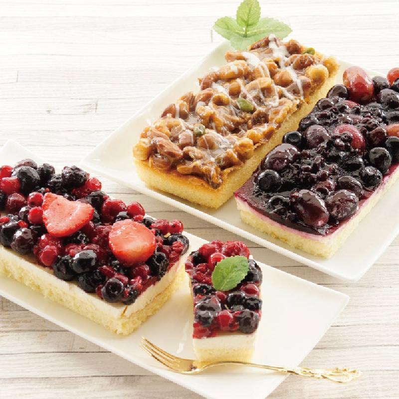フルーツとナッツの贅沢ケーキセット［ベイクド・アルル］
