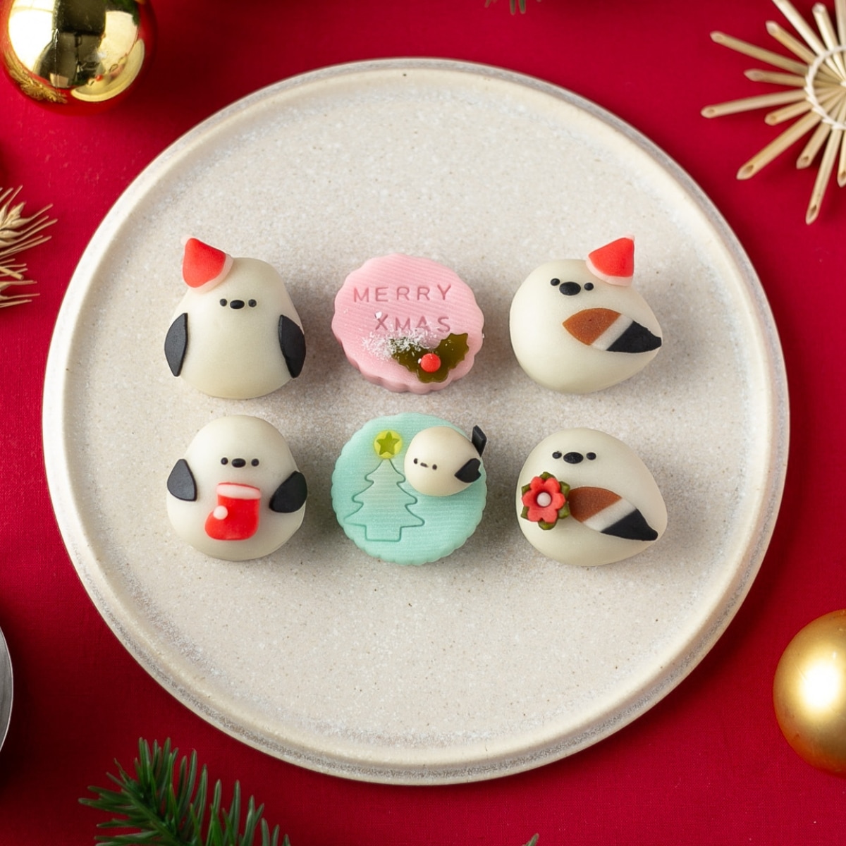 数量限定】シマエナガのクリスマス（練り切り） ｜北海道グルメのお