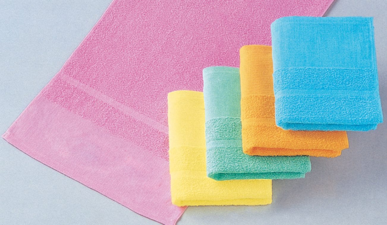 純白ソフトカラー240匁平地フェイスタオル 120枚単位 | タオル製品