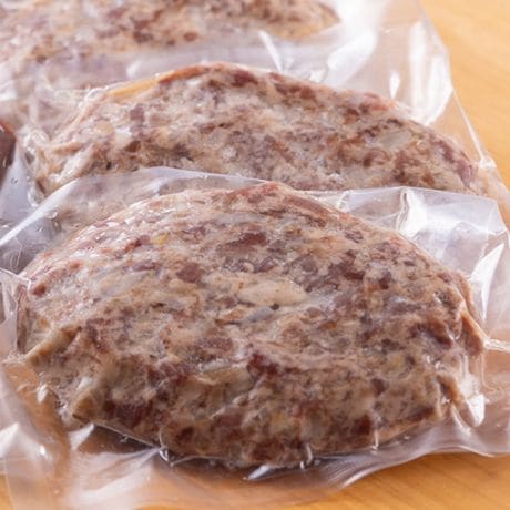 解凍後焼くだけで簡単おいしい★★★　鹿100％ジューシー生ハンバーグ（150g）