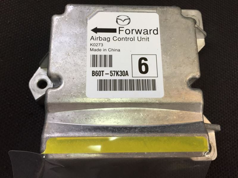 AB3915 CX-3 エアバッグ コンピューター ECU 修理。保証付き