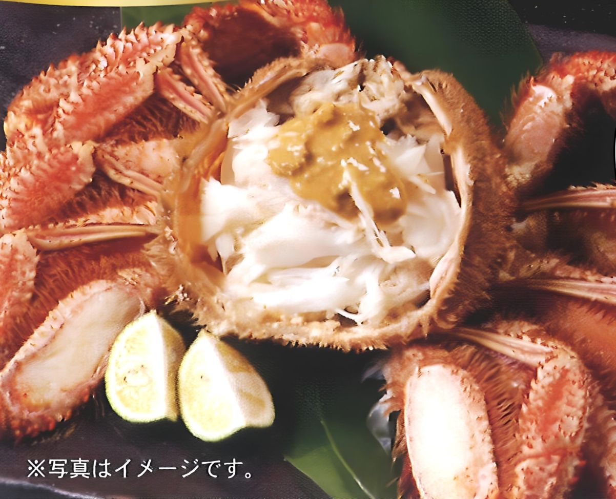 4.　北海道産浜ゆで毛蟹姿（790g×１尾）