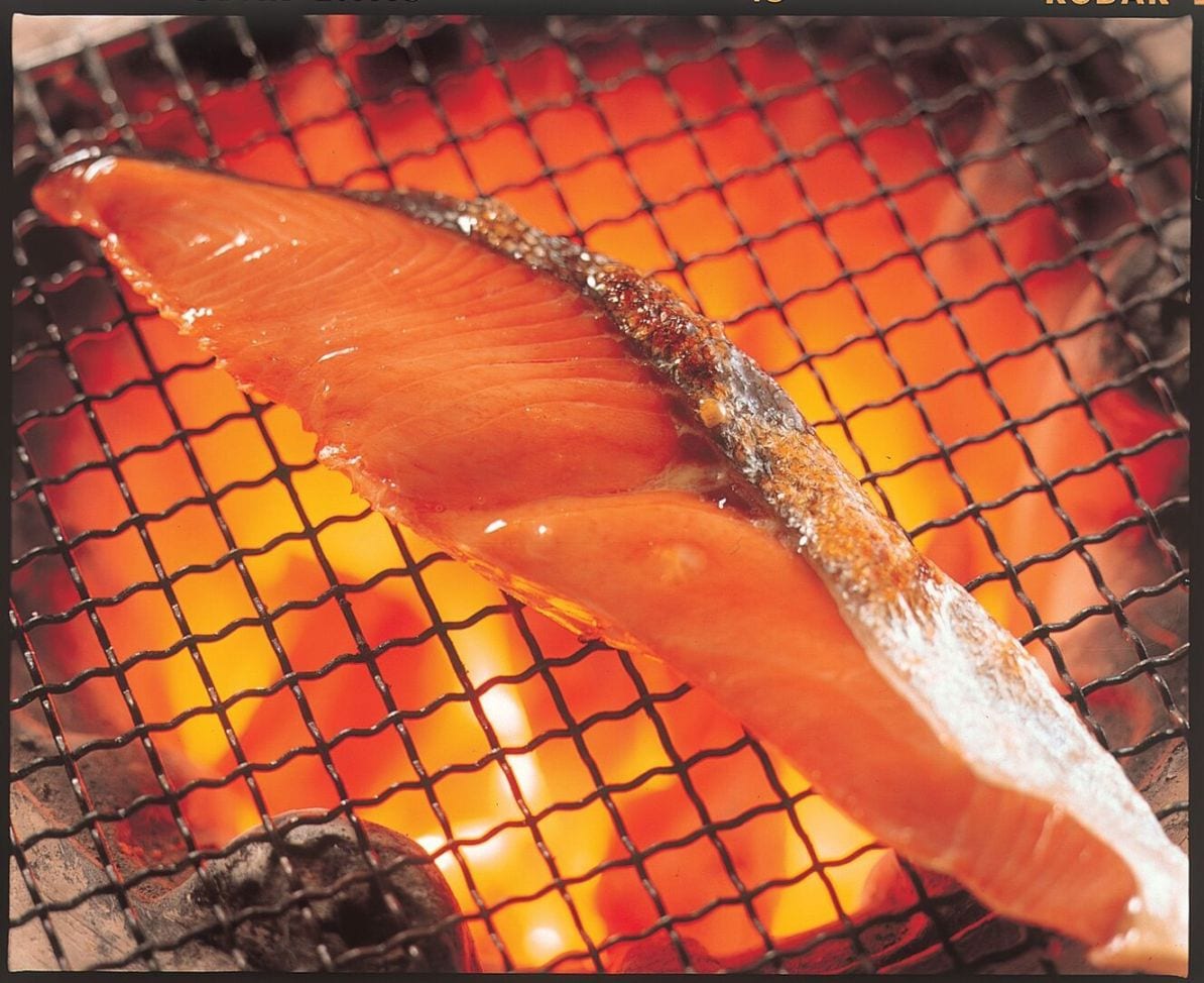 12.　紅鮭姿切身（半身）