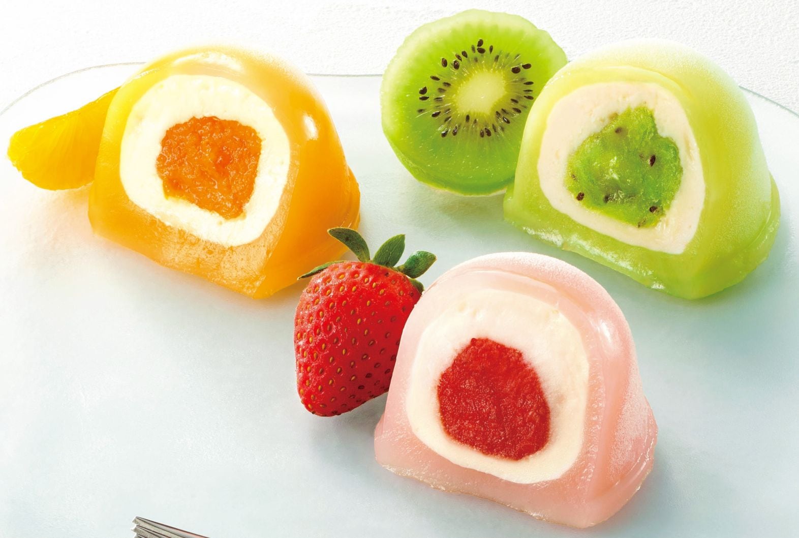 118. ひととえ　凍らせて食べるなめらかクリームのフルーツ大福９個