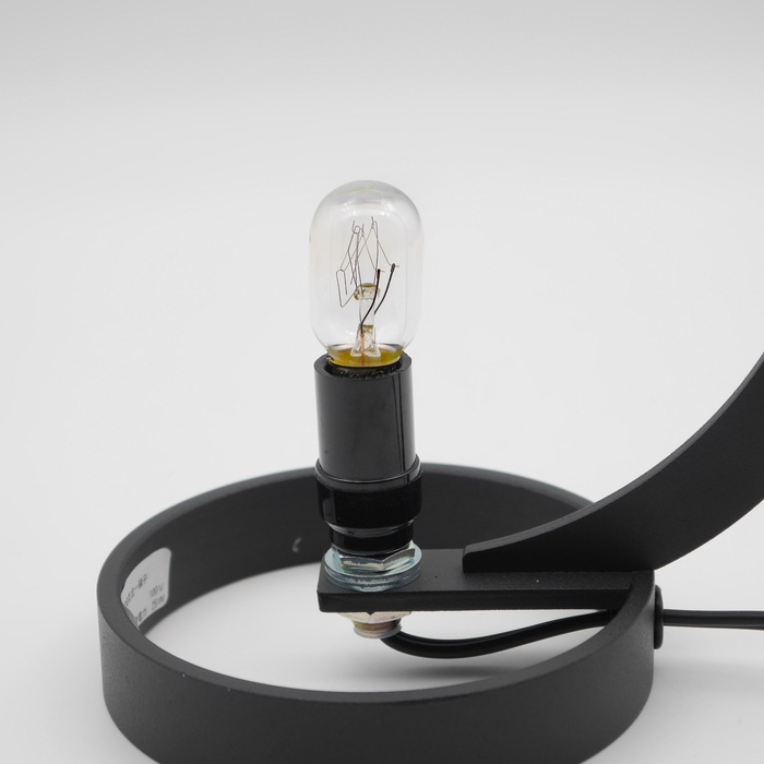 ☆薔薇の段彫りランプ（木箱付） | 北一硝子 まごころお届け便