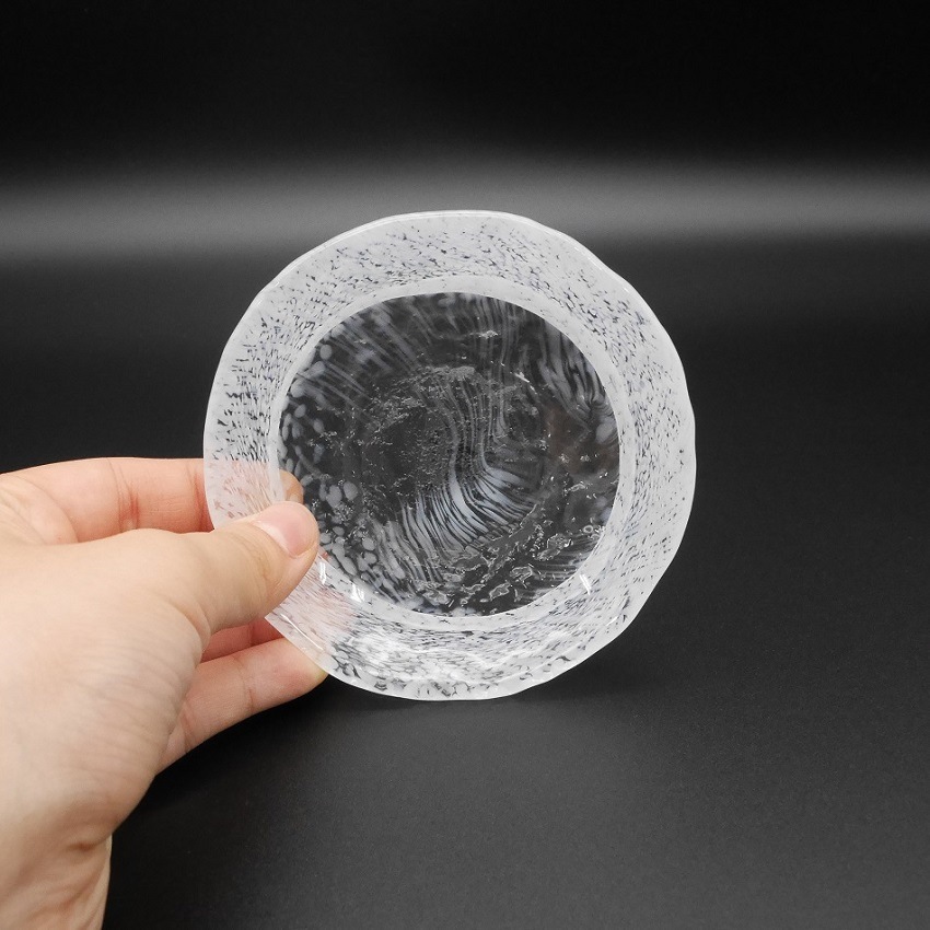 ���λ�������