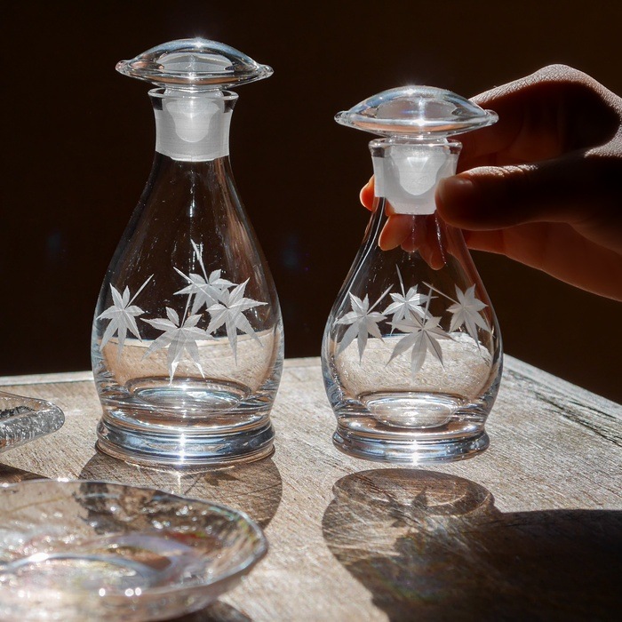 ���ڻҹ��ա�����������