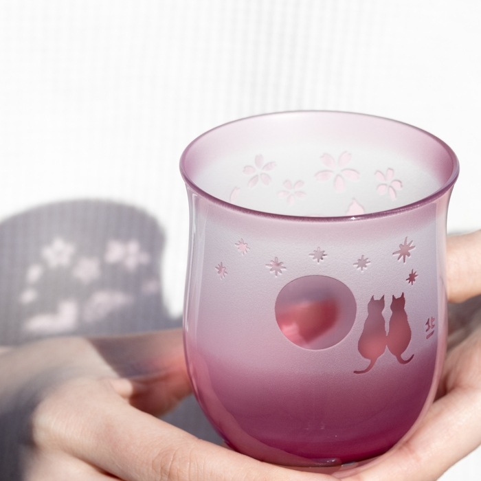 sabinoglass オパールセントガラスの猫