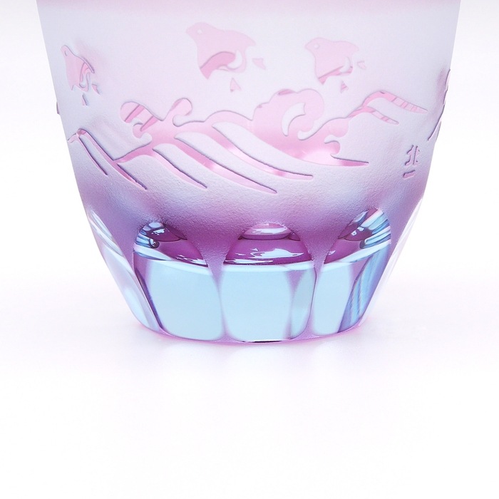 ���ڶ������Τߡ�����Ļ