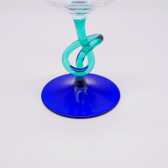 ������«���֥磻�󥰥饹