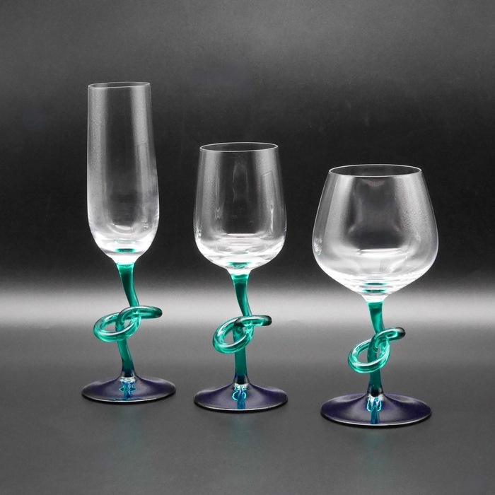 ������«���֥磻�󥰥饹