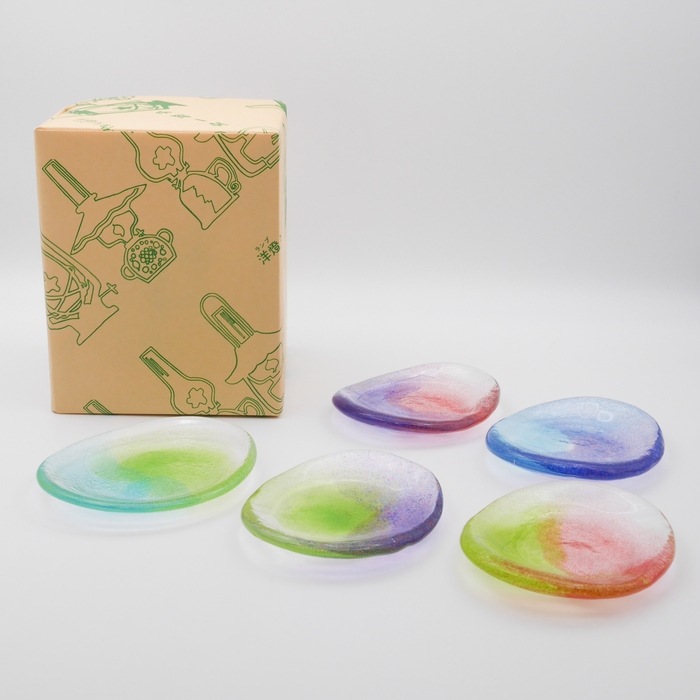 毬ページです。画像の硝子皿3枚 毬ページです。画像の硝子皿3枚 ガラス食器 吉沼硝子の全商品