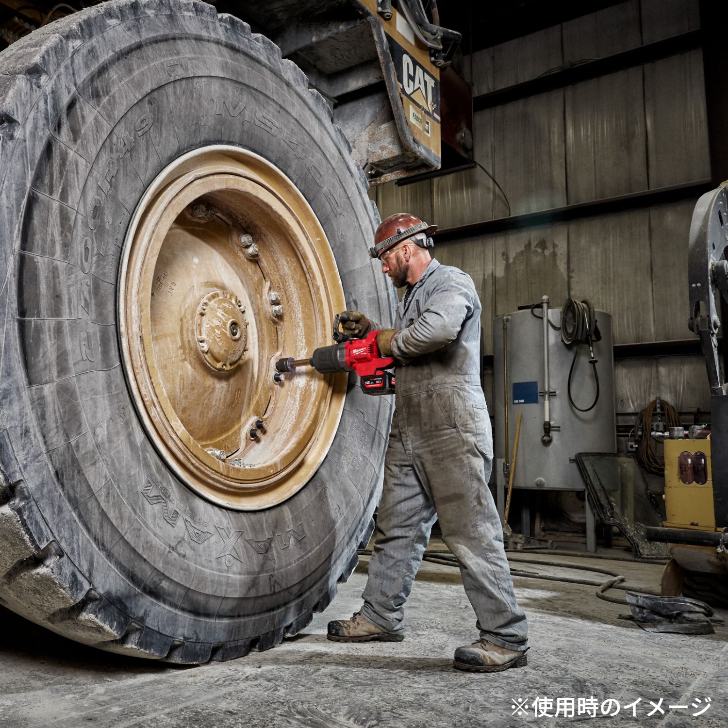 ミルウォーキー M18 FUEL 1インチ 2033Nm インパクトレンチ （本体+ケース）