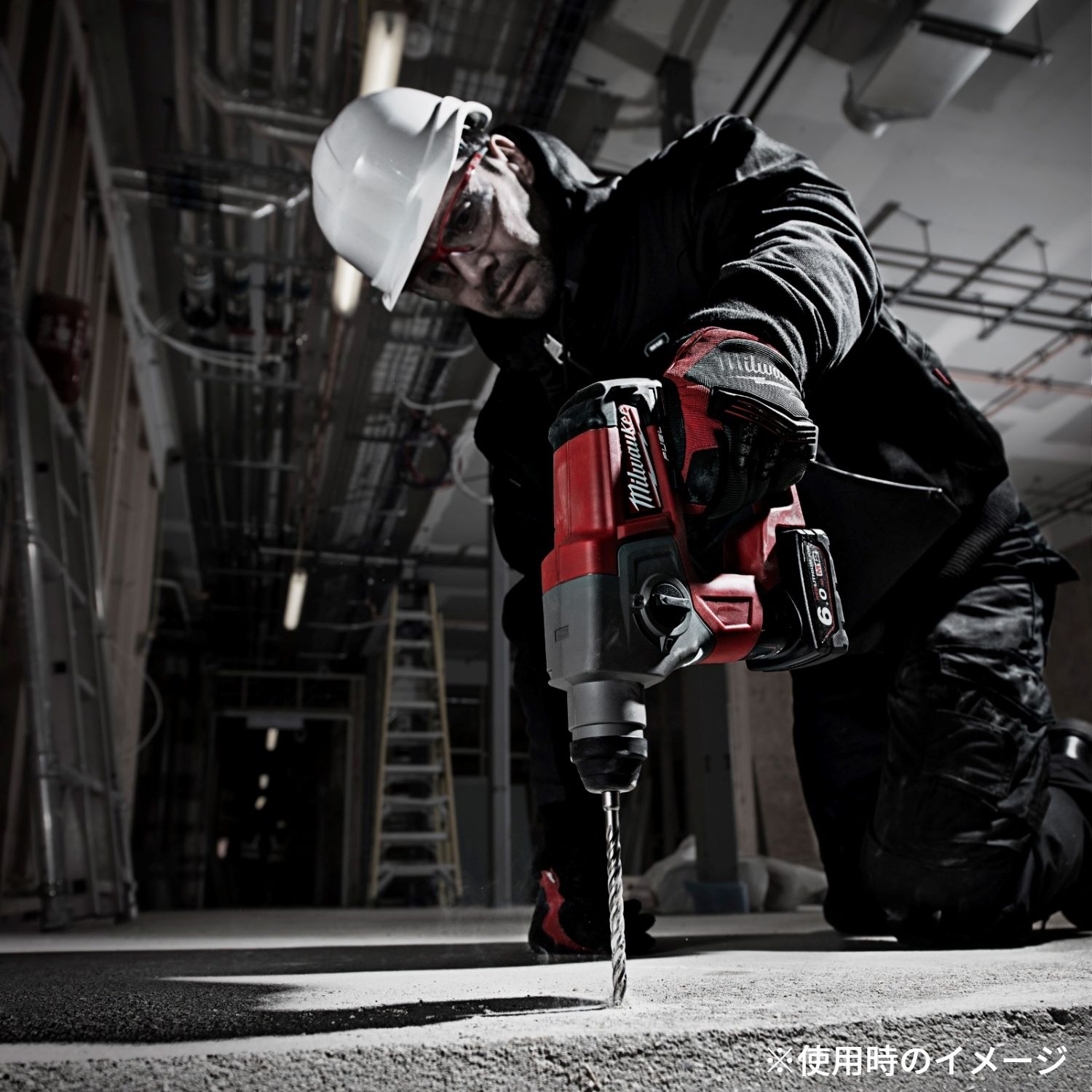 ミルウォーキー M12 FUEL 13mm SDS PLUS ハンマードリル (本体+ケース)