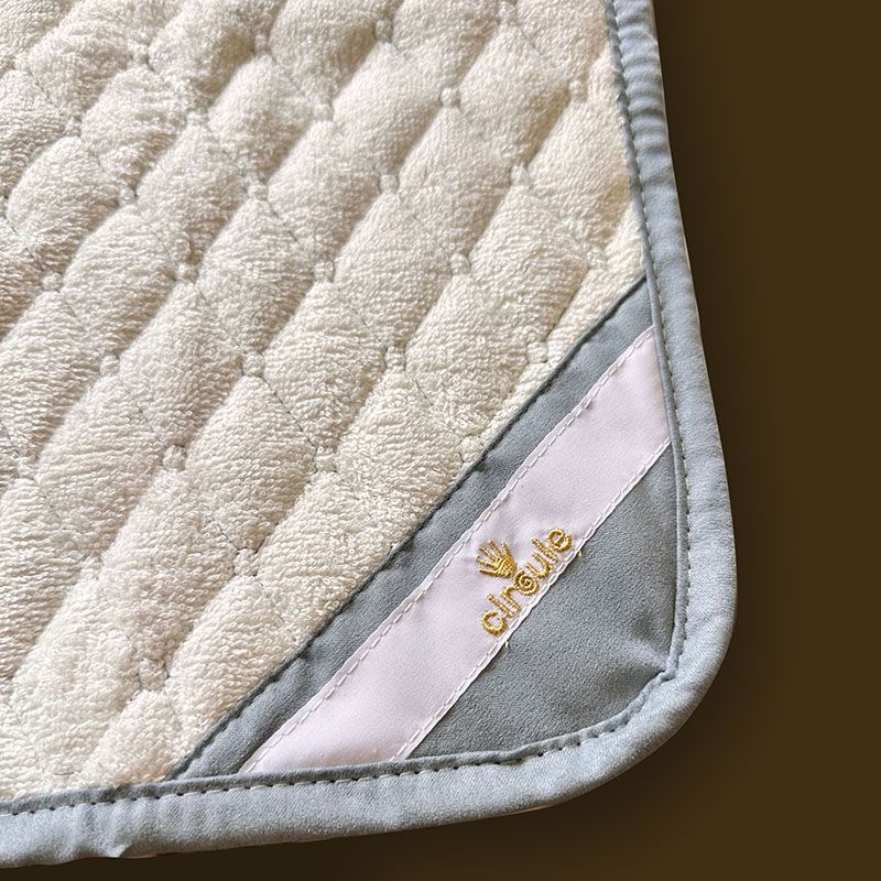 circule 　～ 機能性繊維のペットマット＆ブランケット～