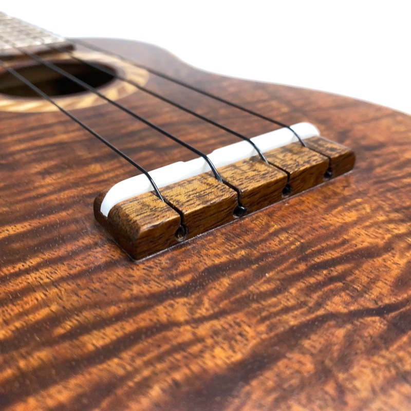 Shimo Guitars】オールコアモデル #897 ソプラノサイズ