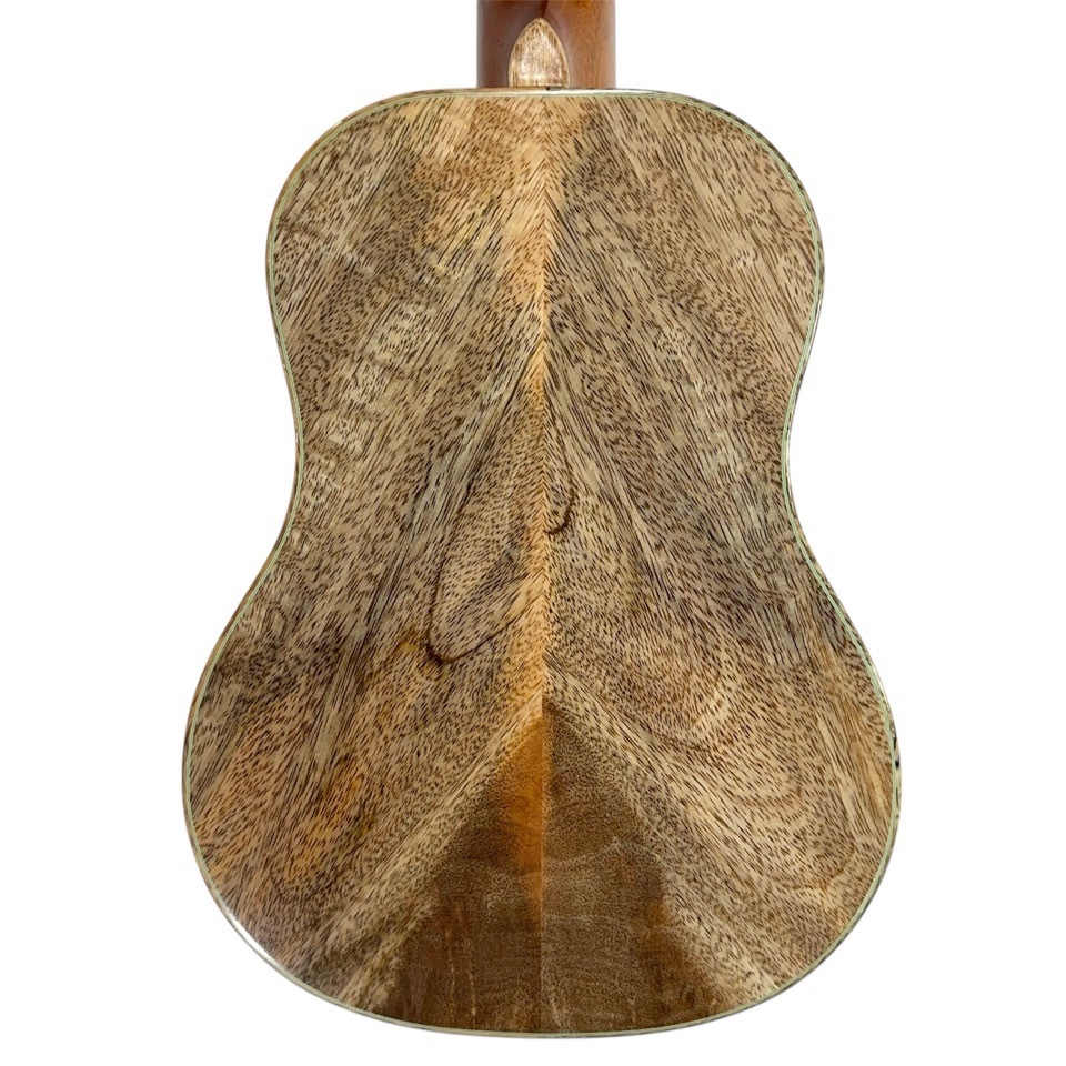 Maui MusicMango Concert Deluxe 󥵡