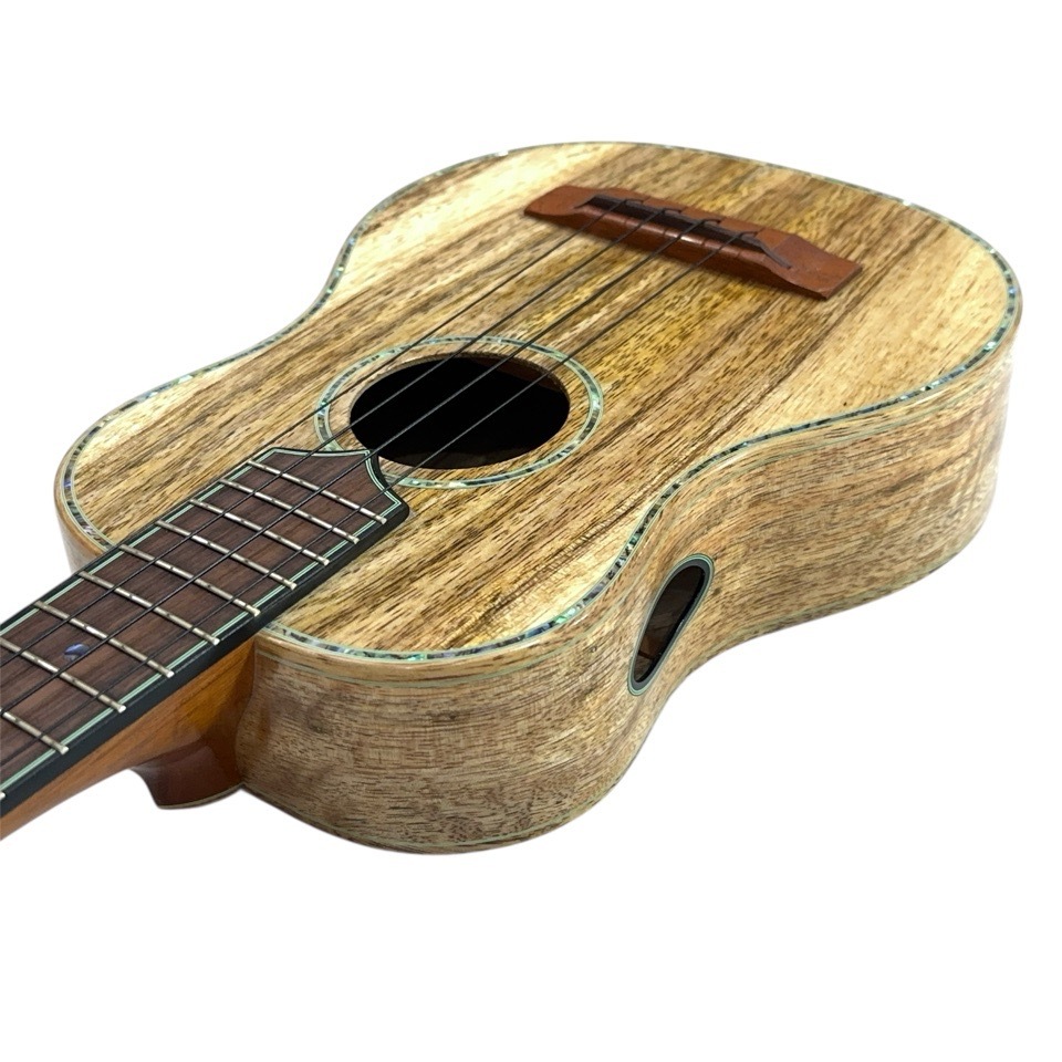 Maui MusicMango Concert Deluxe 󥵡