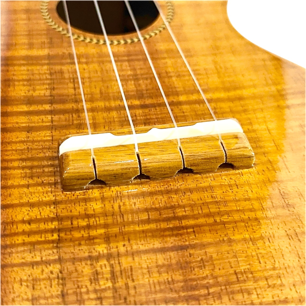 ��Famous��FLS-2G ���ץ�Υ��󥰥ͥå�